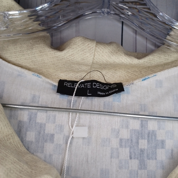 Relevate Designs long sleeve cowl neck top NWT - Picture 2 of 12